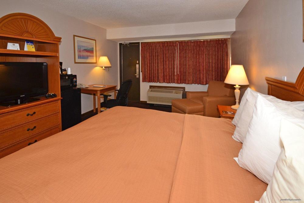 Western Tower West Hotel 3*